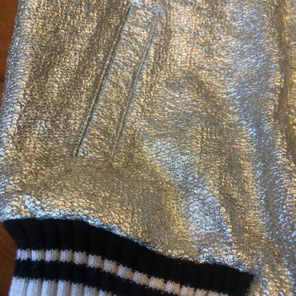 Silver Guess bomber jacket - Picture 3 of 9